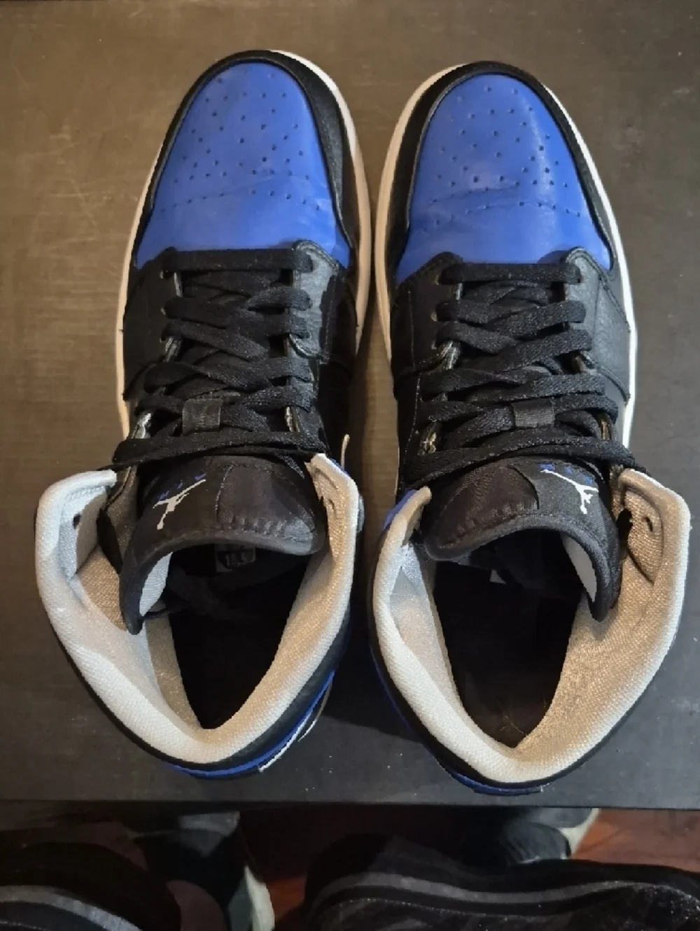 Air Jordan 1 Mid 